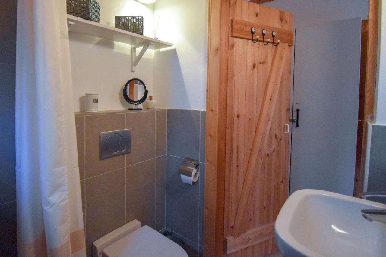 Ferienhaus Extrazeit_Urlaub Hasselberg  外观 照片